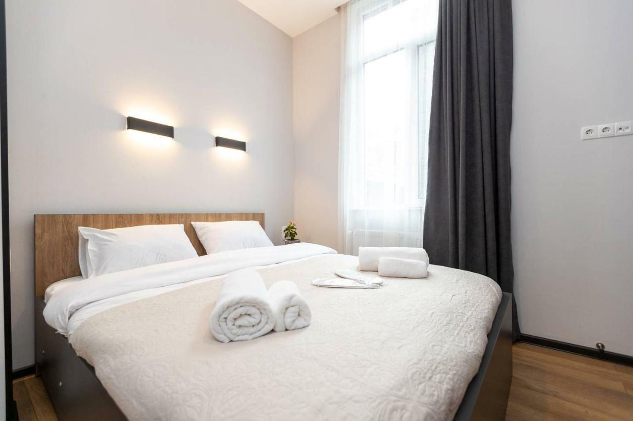 Wehost Apartment Near Fabrika Tbilisi Exterior photo